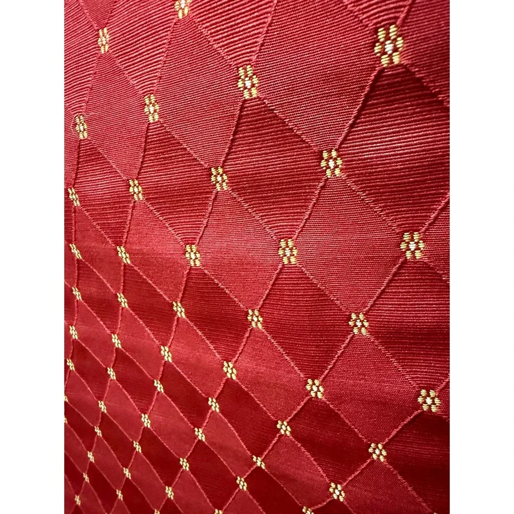 Red Elegant 5 yards+ Embroidered Upholstery Fabric Statue OFF Bolt 55